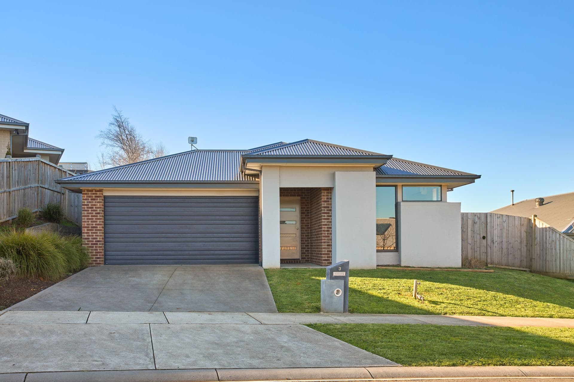 3 Cumberland Avenue, Warragul VIC, Warragul - Thumbnail 2