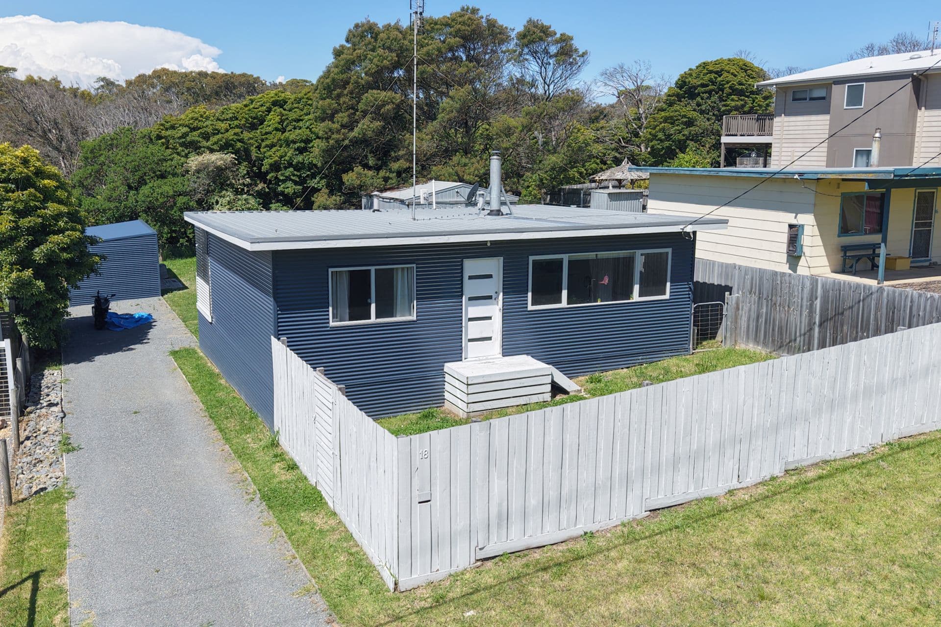 18 Bulmer Street, Lake Tyers Beach VIC, Lake Tyers Beach - Thumbnail 2