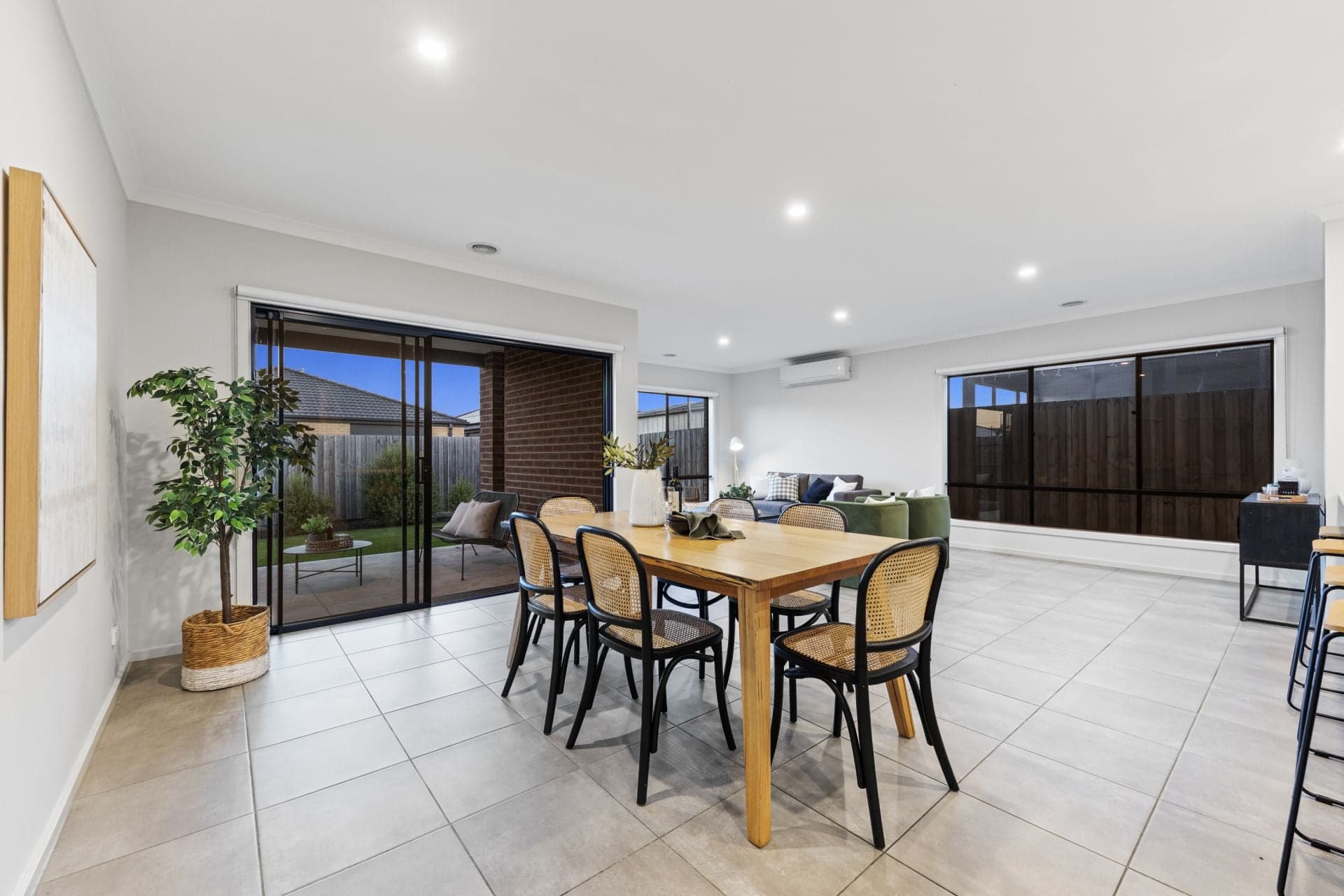 Cranbourne East VIC, Cranbourne East - Thumbnail 5