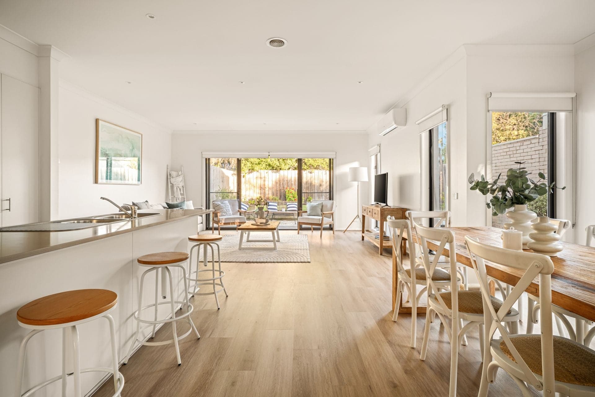 6A Duncan Avenue, Seaford VIC, Seaford - Thumbnail 2
