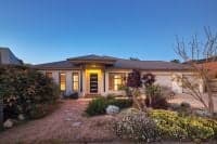 6 Charlwood Court, Drouin VIC, Drouin - Image 1
