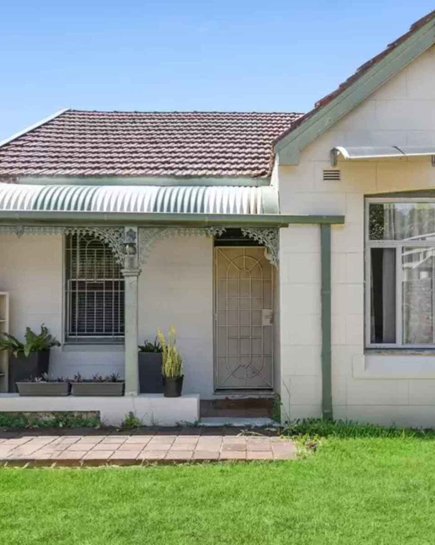 6 Prospect Road Summer Hill, Summer Hill - Image 1
