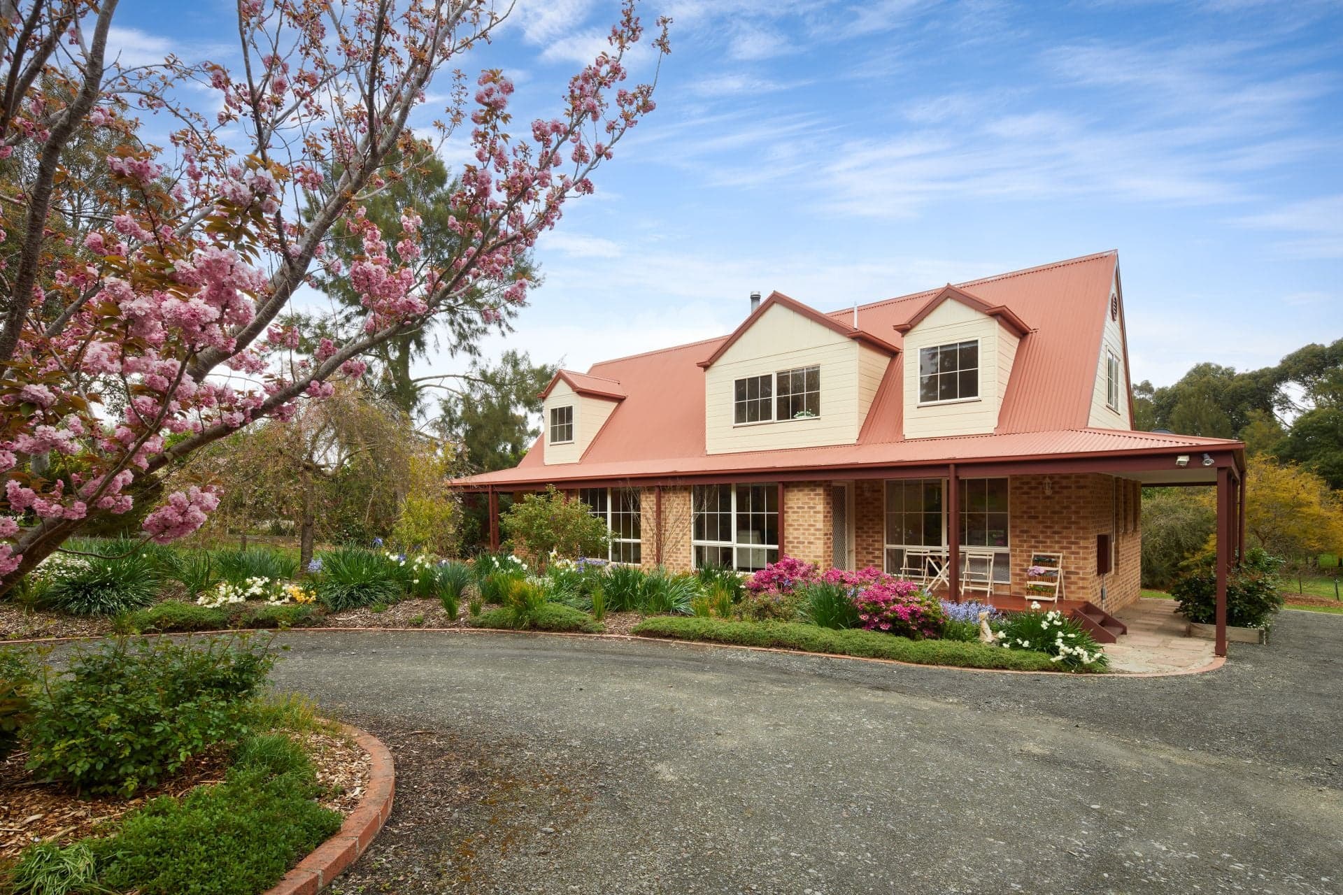 5 Hunter Close, Drouin VIC, Drouin - Thumbnail 2