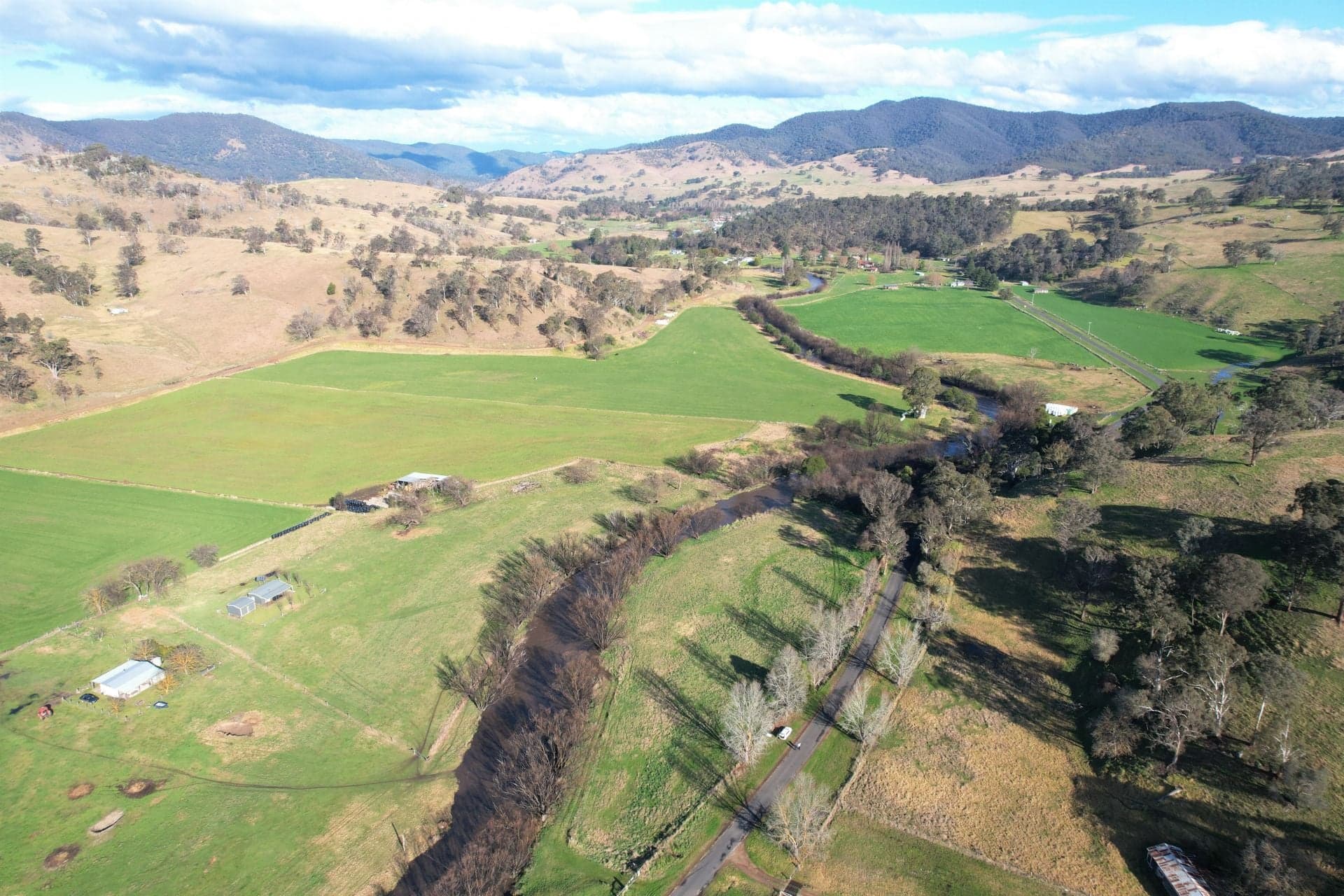 114 Dargo High Plains Road, Dargo VIC, Dargo - Thumbnail 3