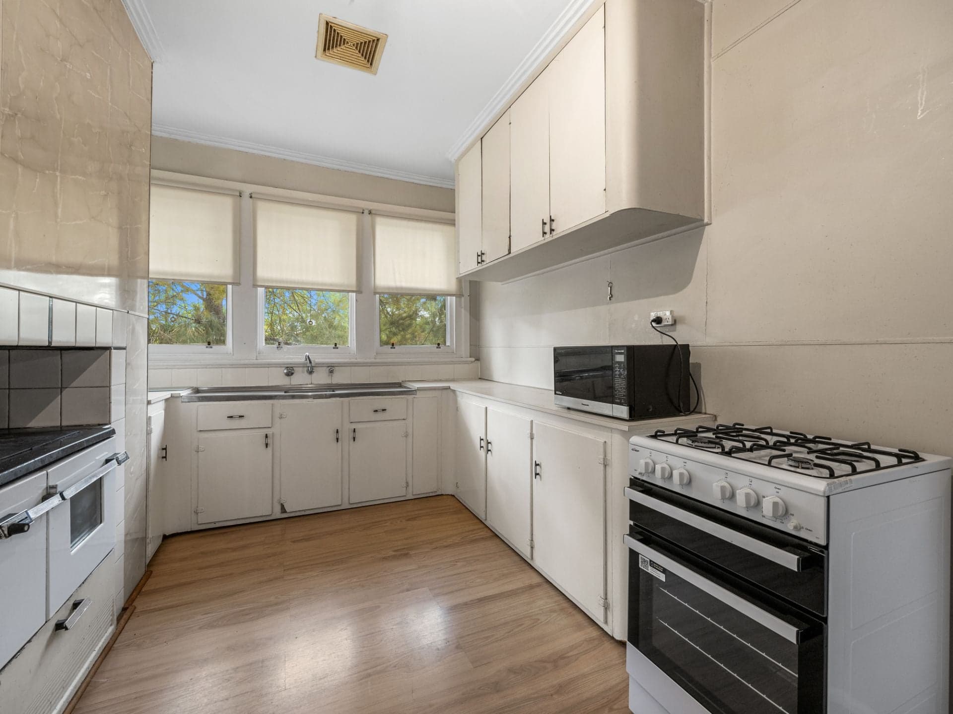 2 Aitken Street, Alexandra VIC, Alexandra - Thumbnail 6