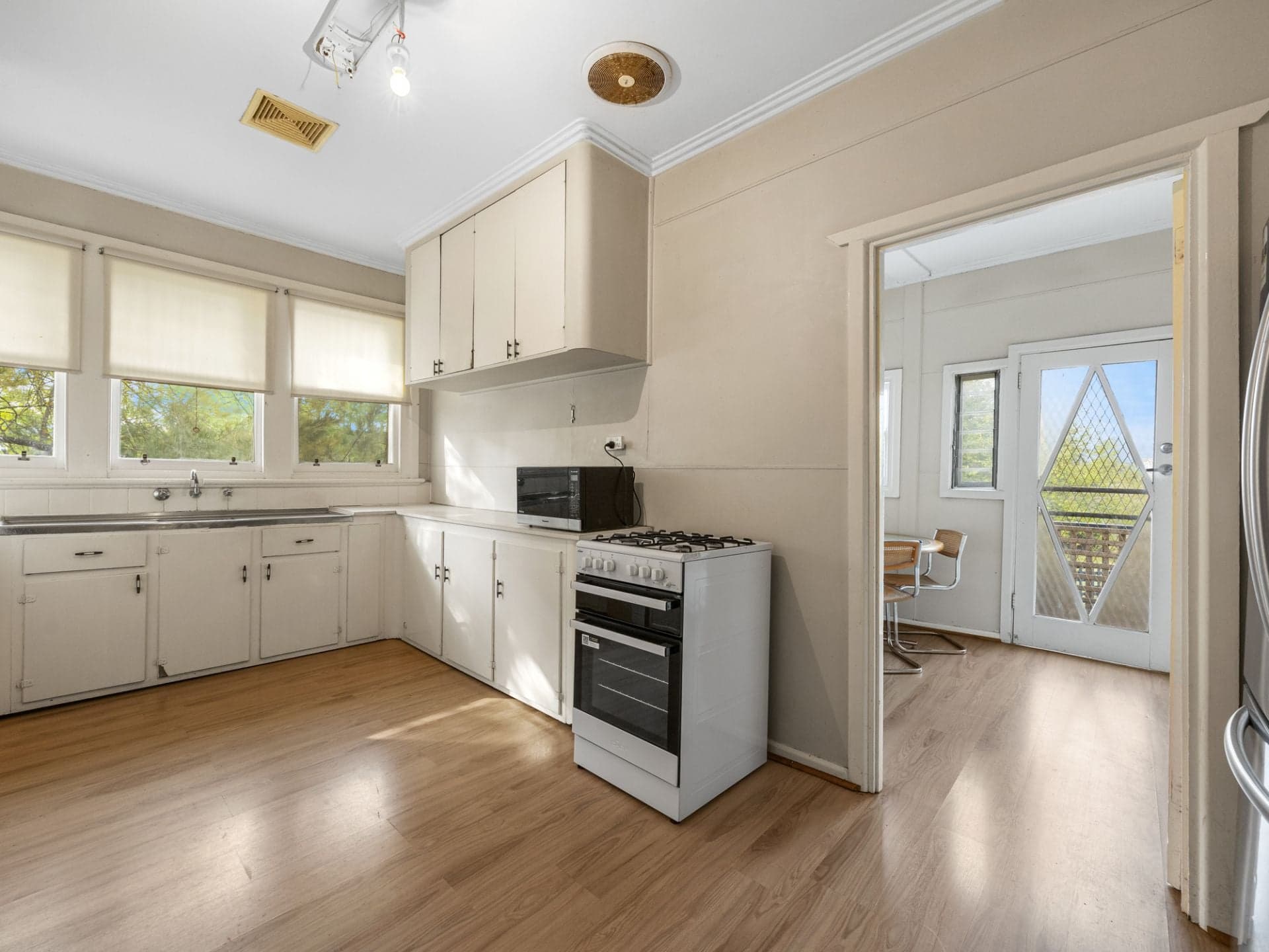 2 Aitken Street, Alexandra VIC, Alexandra - Thumbnail 8