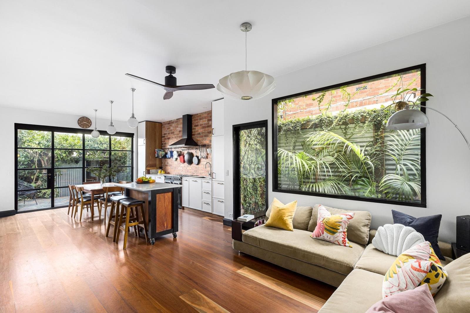 39 Railway Place, Coburg VIC 3058, Coburg - Thumbnail 3