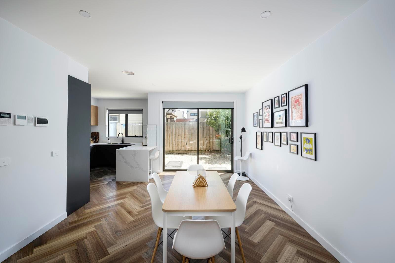2/22 Curie Avenue, Oak Park VIC 3046, Oak Park - Thumbnail 3