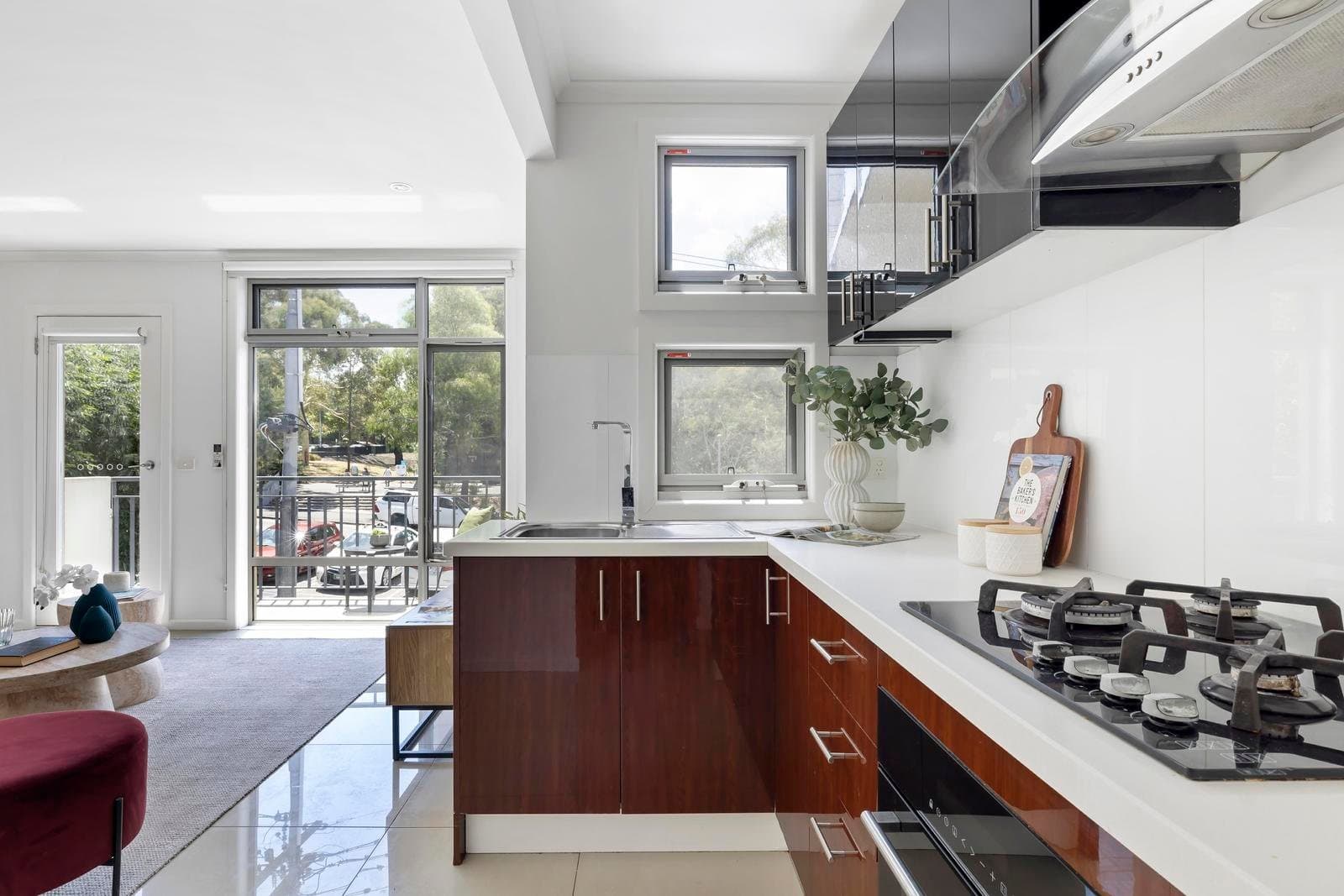 205 Palmerston Street, Carlton VIC 3053, Carlton - Thumbnail 4