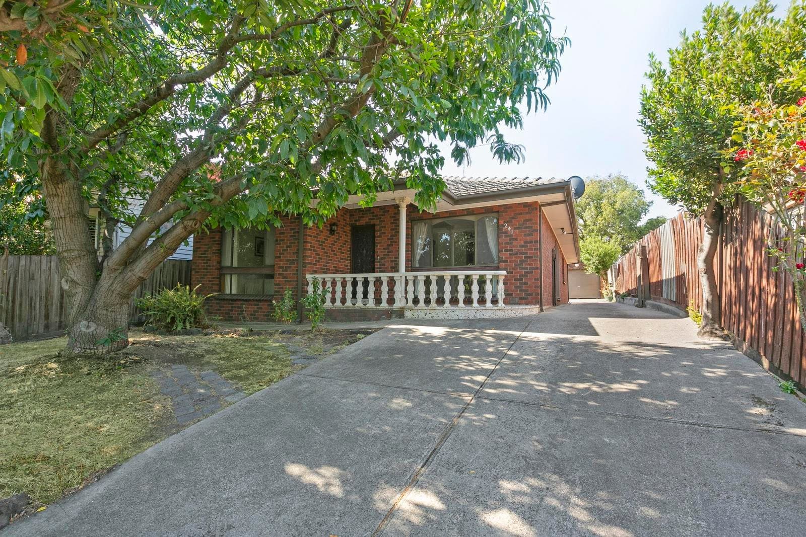 241 Blyth Street, Brunswick East VIC 3057, Brunswick East - Thumbnail 2