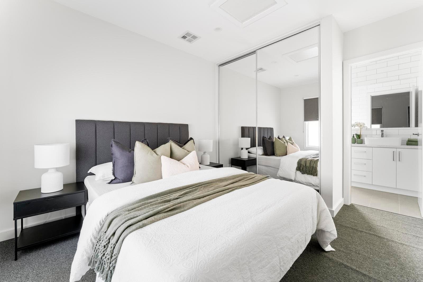 2/26 York Street, Reservoir VIC 3073, Reservoir - Thumbnail 8