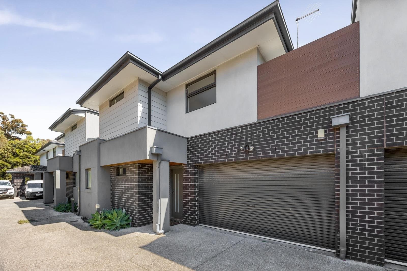 2/18 Parker Street, Pascoe Vale VIC 3044, Pascoe Vale - Image 1