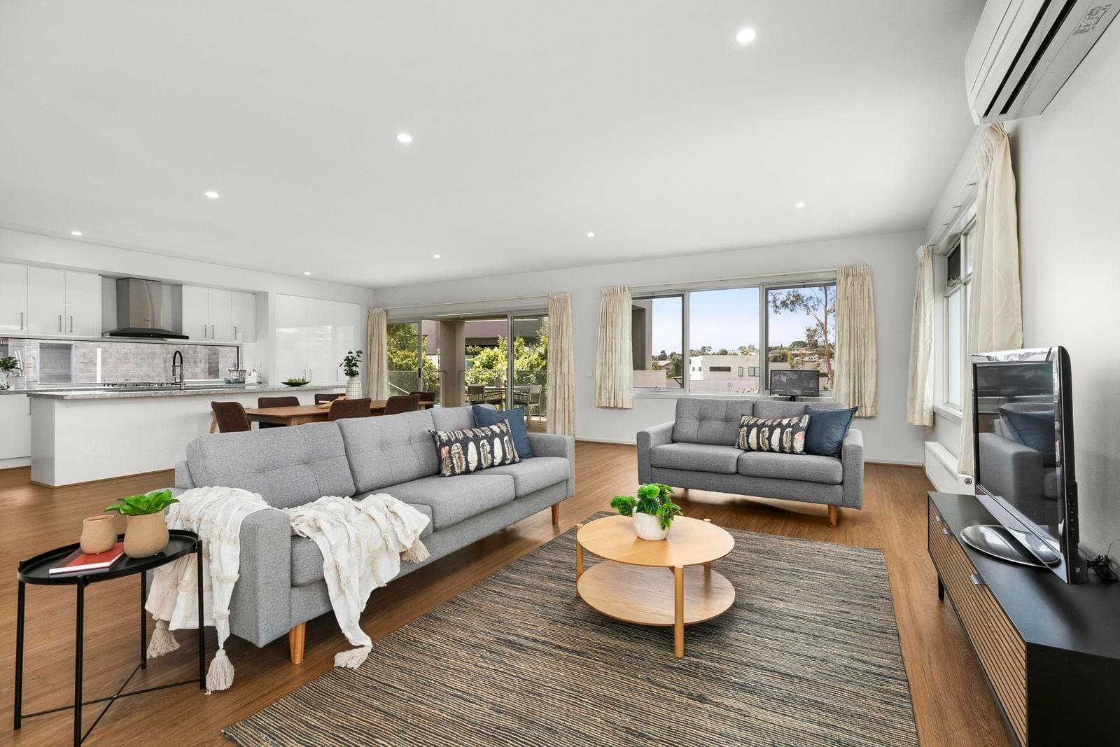 24 Basalt Avenue, Keilor East VIC 3033, Keilor East - Thumbnail 3