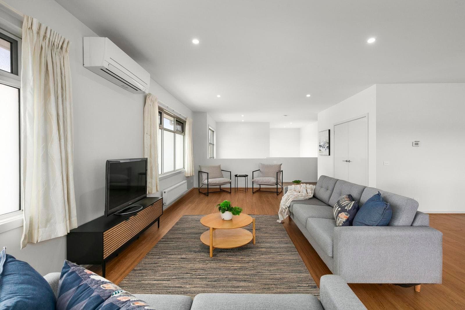 24 Basalt Avenue, Keilor East VIC 3033, Keilor East - Thumbnail 4