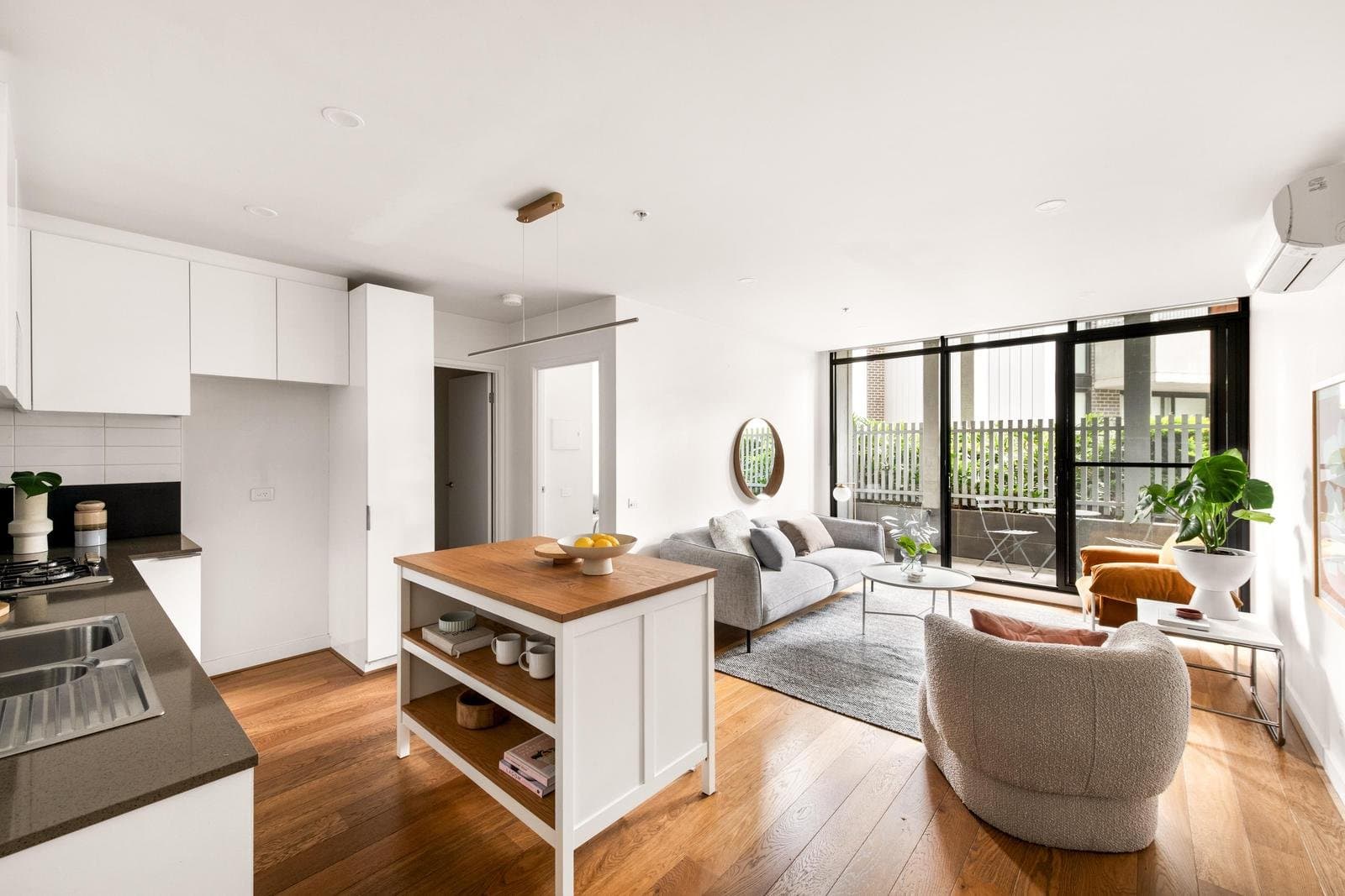 HG01/12 Trenerry Crescent, Abbotsford VIC 3067, Abbotsford - Image 1