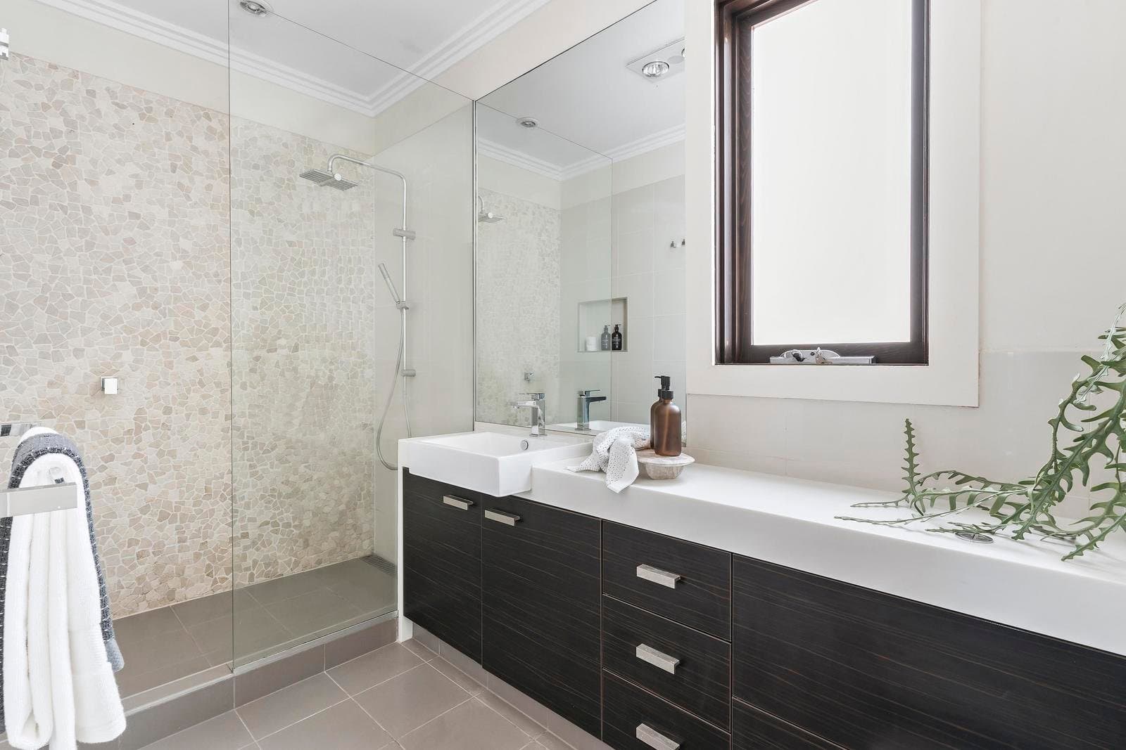 38 Lebanon Street, Strathmore VIC 3041, Strathmore - Thumbnail 7