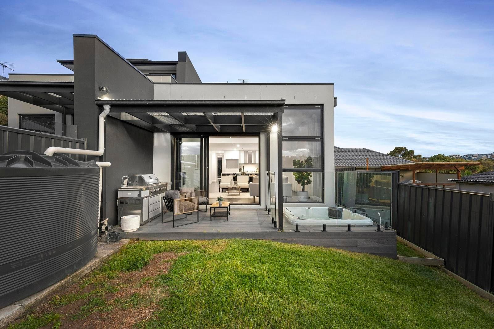 29 Brentwood Drive, Avondale Heights VIC 3034, Avondale Heights - Image 1