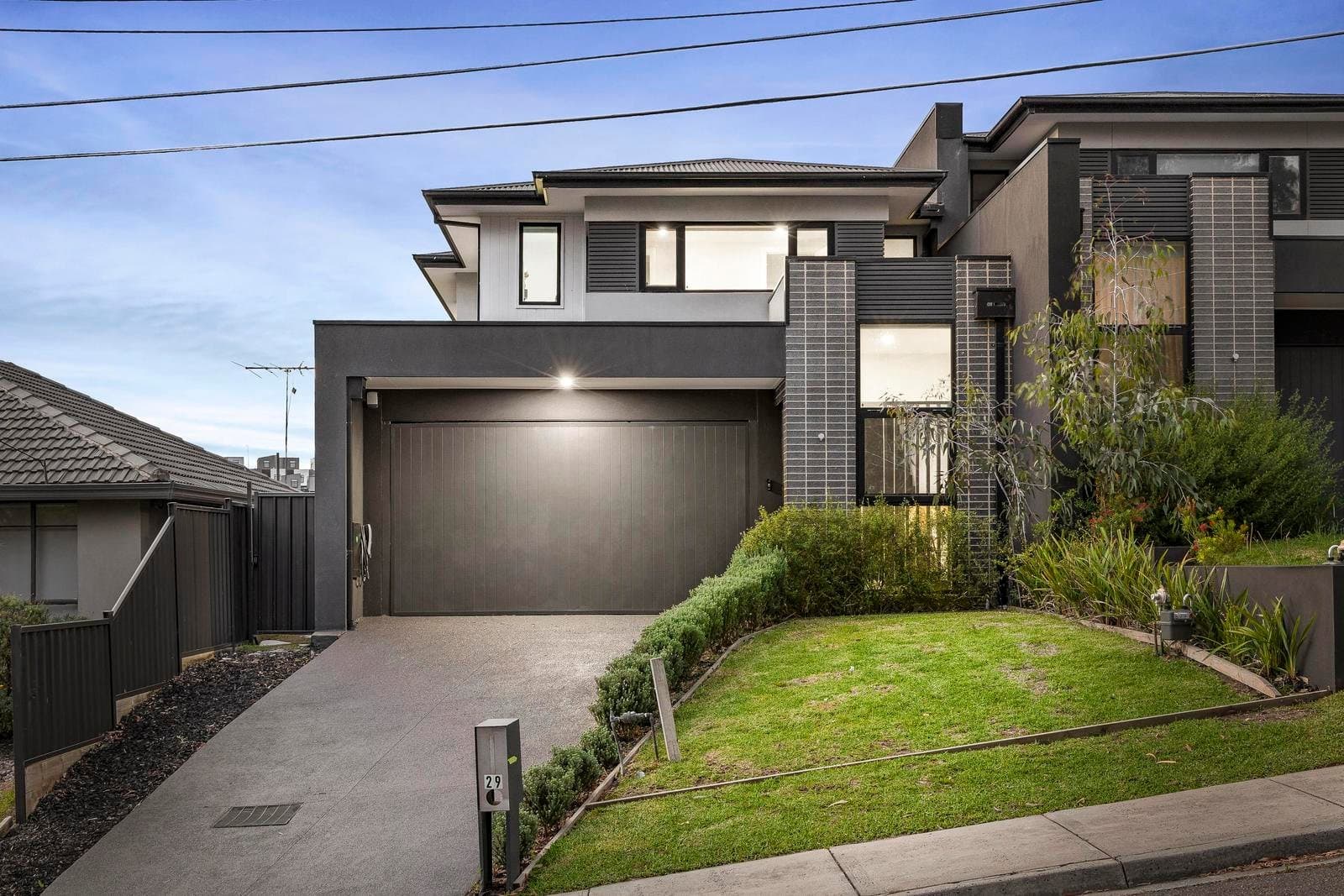 29 Brentwood Drive, Avondale Heights VIC 3034, Avondale Heights - Thumbnail 3