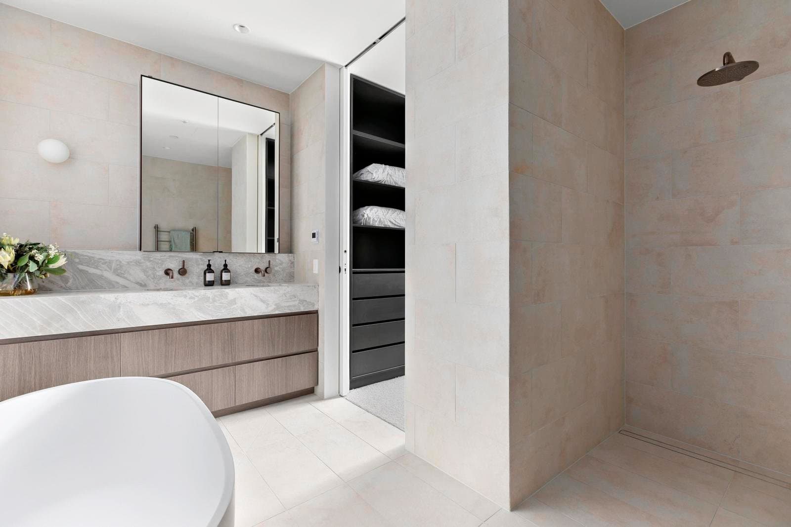 102/17 Ivanhoe Parade, Ivanhoe VIC 3079, Ivanhoe - Thumbnail 5