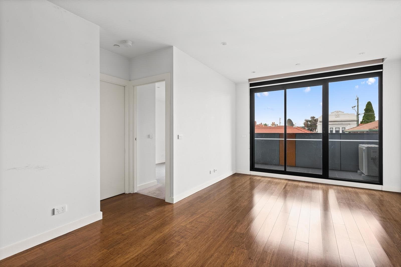 102/146 Bell Street, Coburg VIC 3058, Coburg - Thumbnail 3