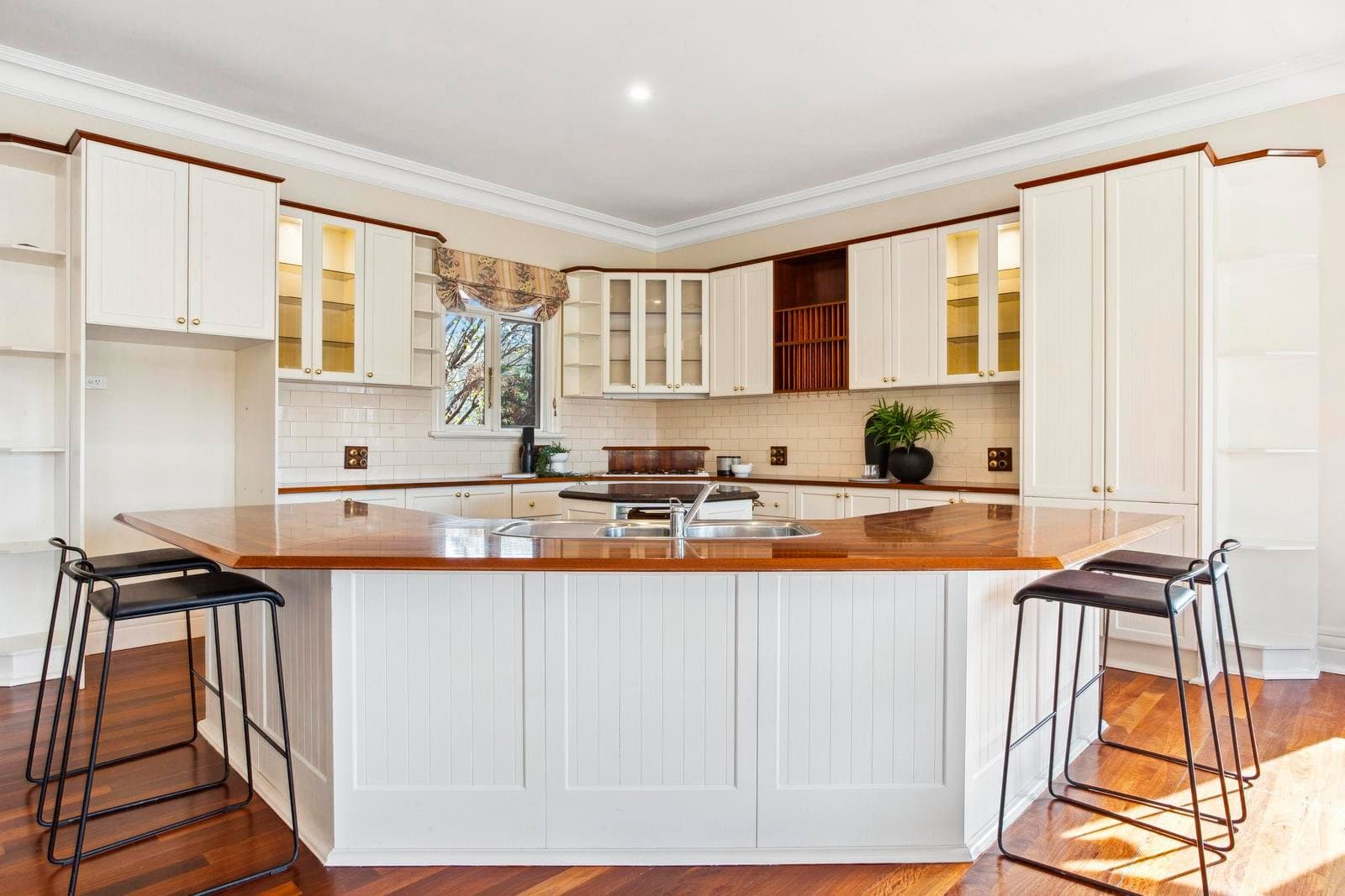 39 Faye Crescent, Keilor VIC 3036, Keilor - Thumbnail 3