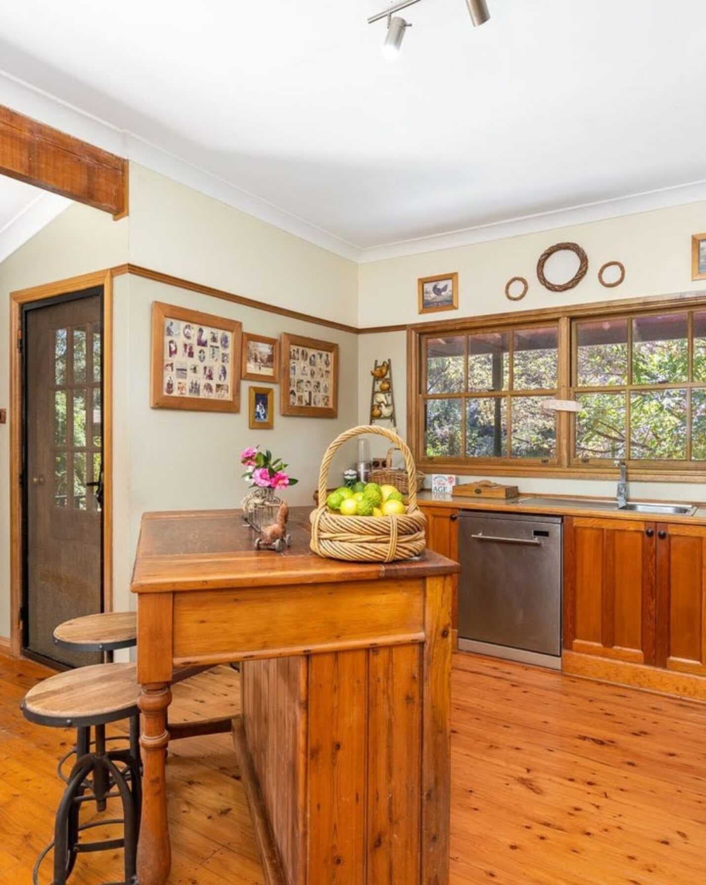 42 Belmore Road Bringelly, Bringelly - Thumbnail 4