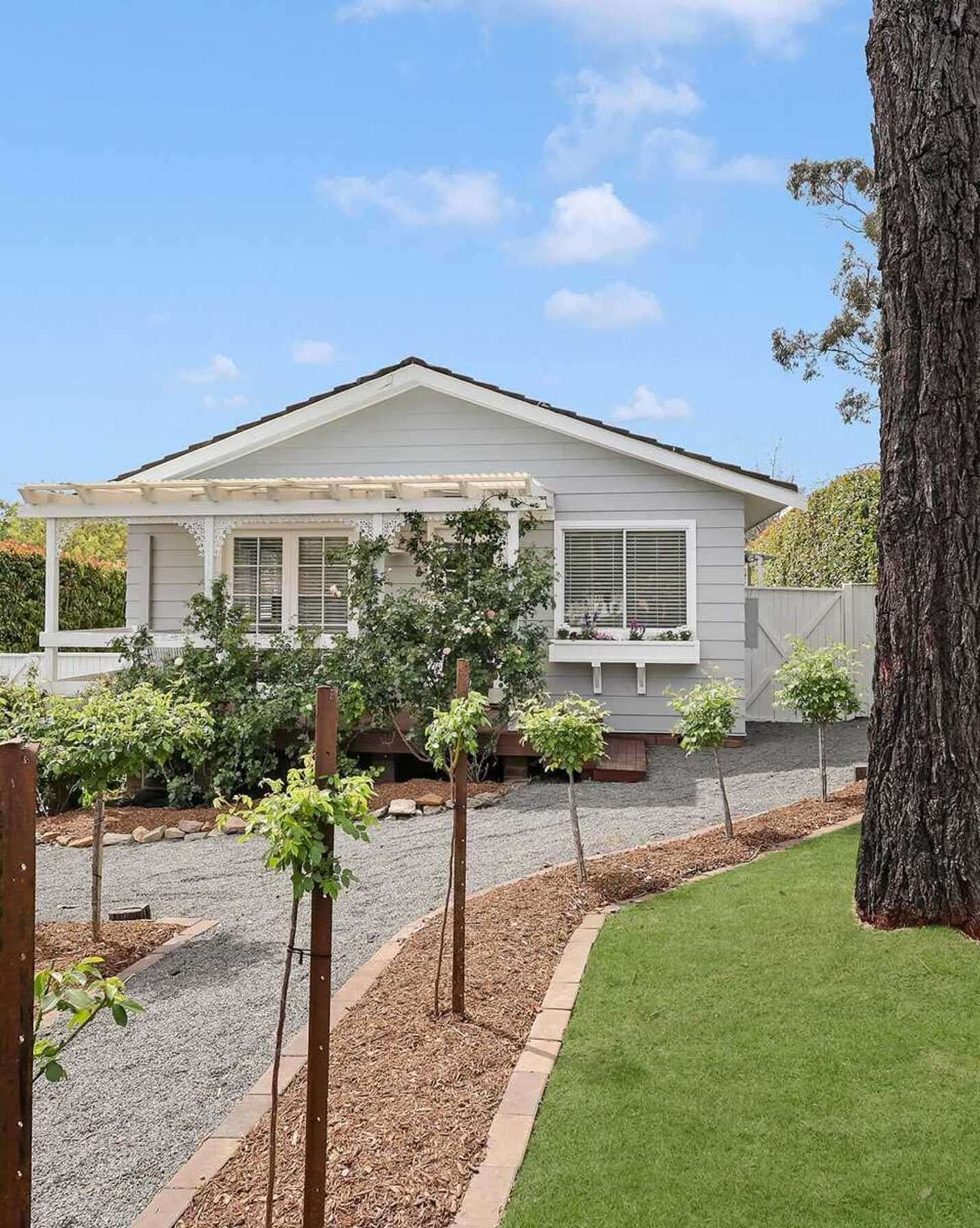 19 Hill Street Bundanoon, Bundanoon - Thumbnail 2