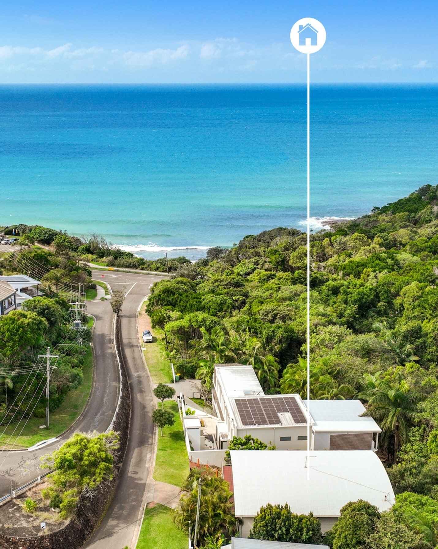 3 Mona Vista Court Coolum Beach, Beach - Image 1