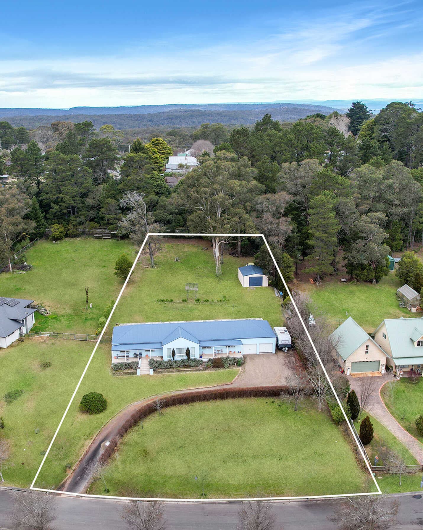 15 Bromhall Road Bundanoon, Bundanoon - Thumbnail 3