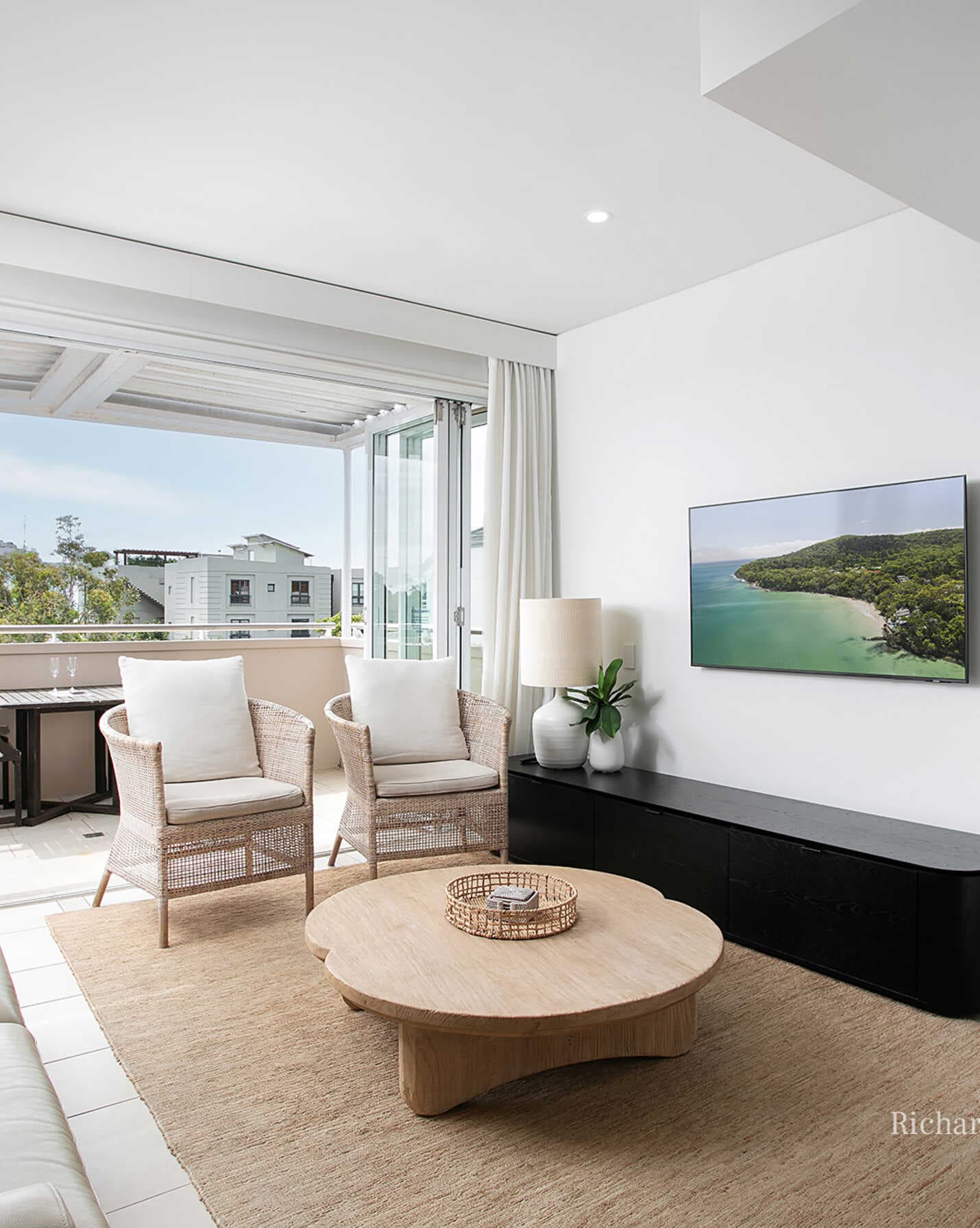 133/32 Hastings Street Noosa Heads, Heads - Image 1