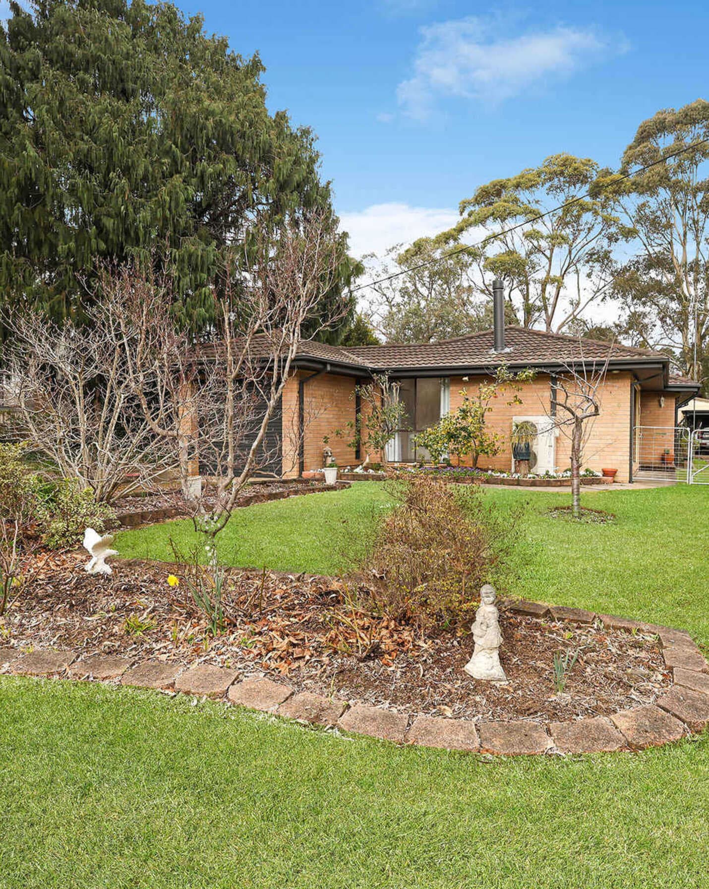 4 Bindar Crescent Bundanoon, Bundanoon - Thumbnail 2