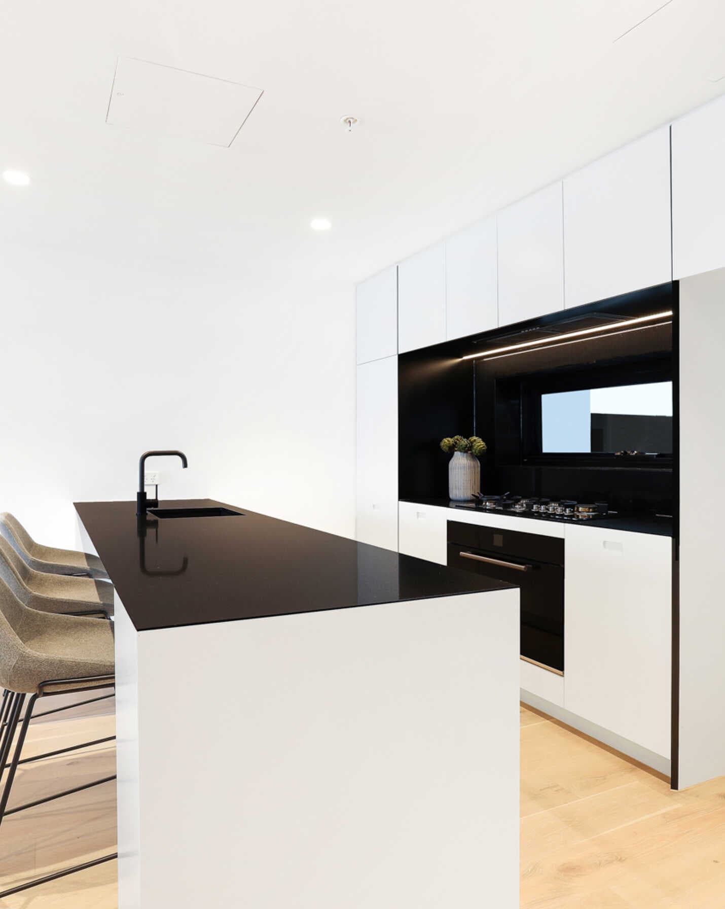 3 beds/32-42 Spring Street Bondi Junction, Bondi Junction - Thumbnail 3