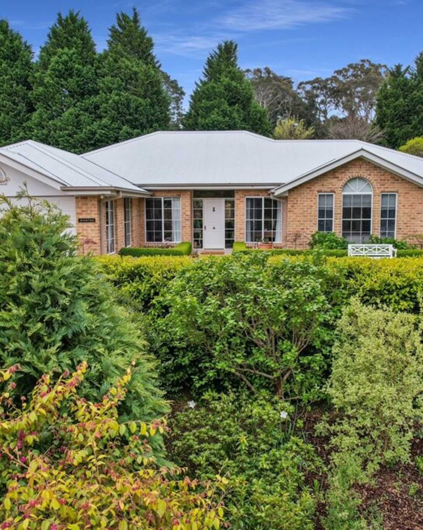 10 Forwood Crescent Bundanoon, Bundanoon - Image 1