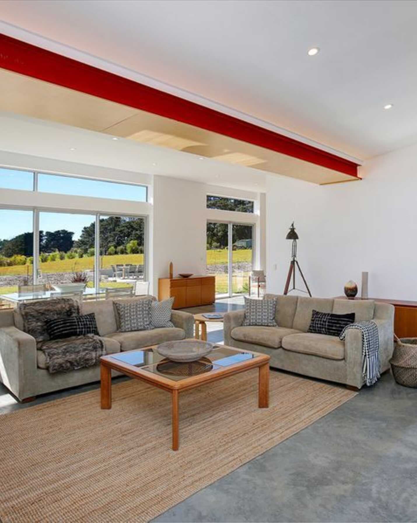 60 Ringwood Lane Exeter, Exeter - Thumbnail 2