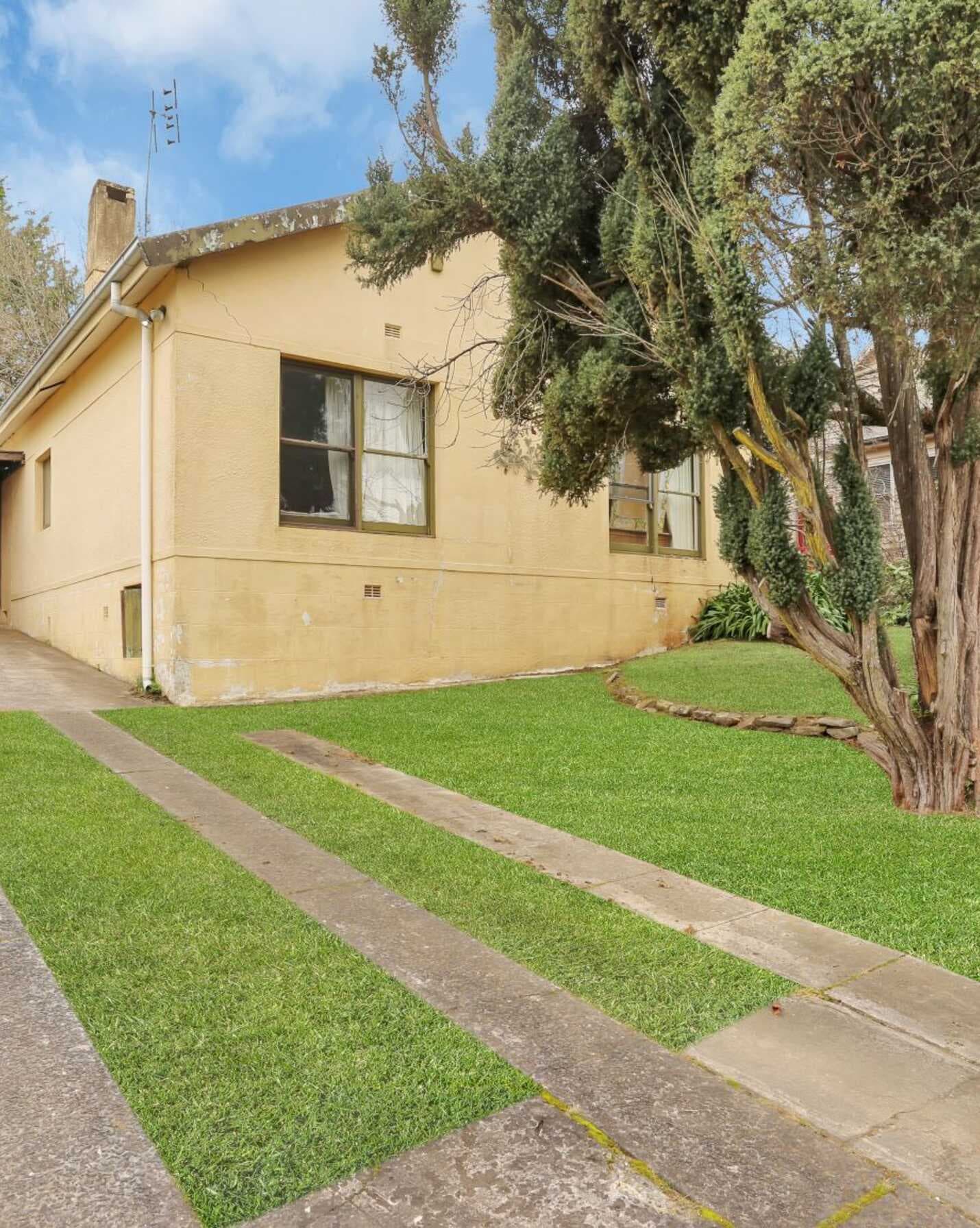 9 Old Wingello Road Bundanoon, Bundanoon - Image 1