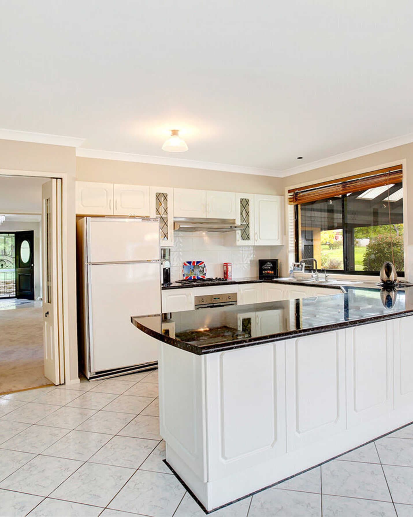 12 Wembley Road Moss Vale, Moss Vale - Thumbnail 4
