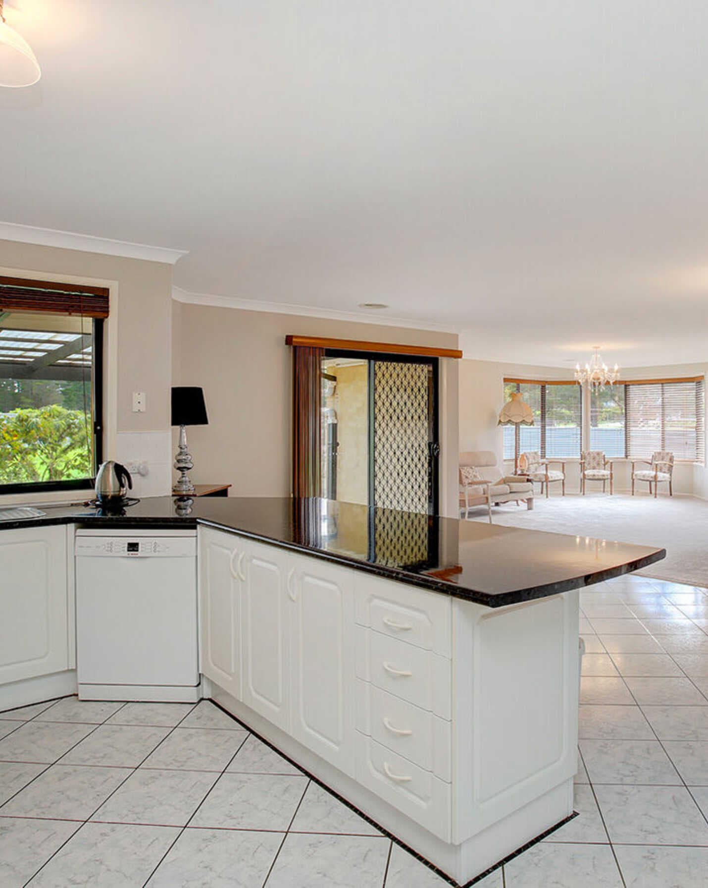 12 Wembley Road Moss Vale, Moss Vale - Thumbnail 5
