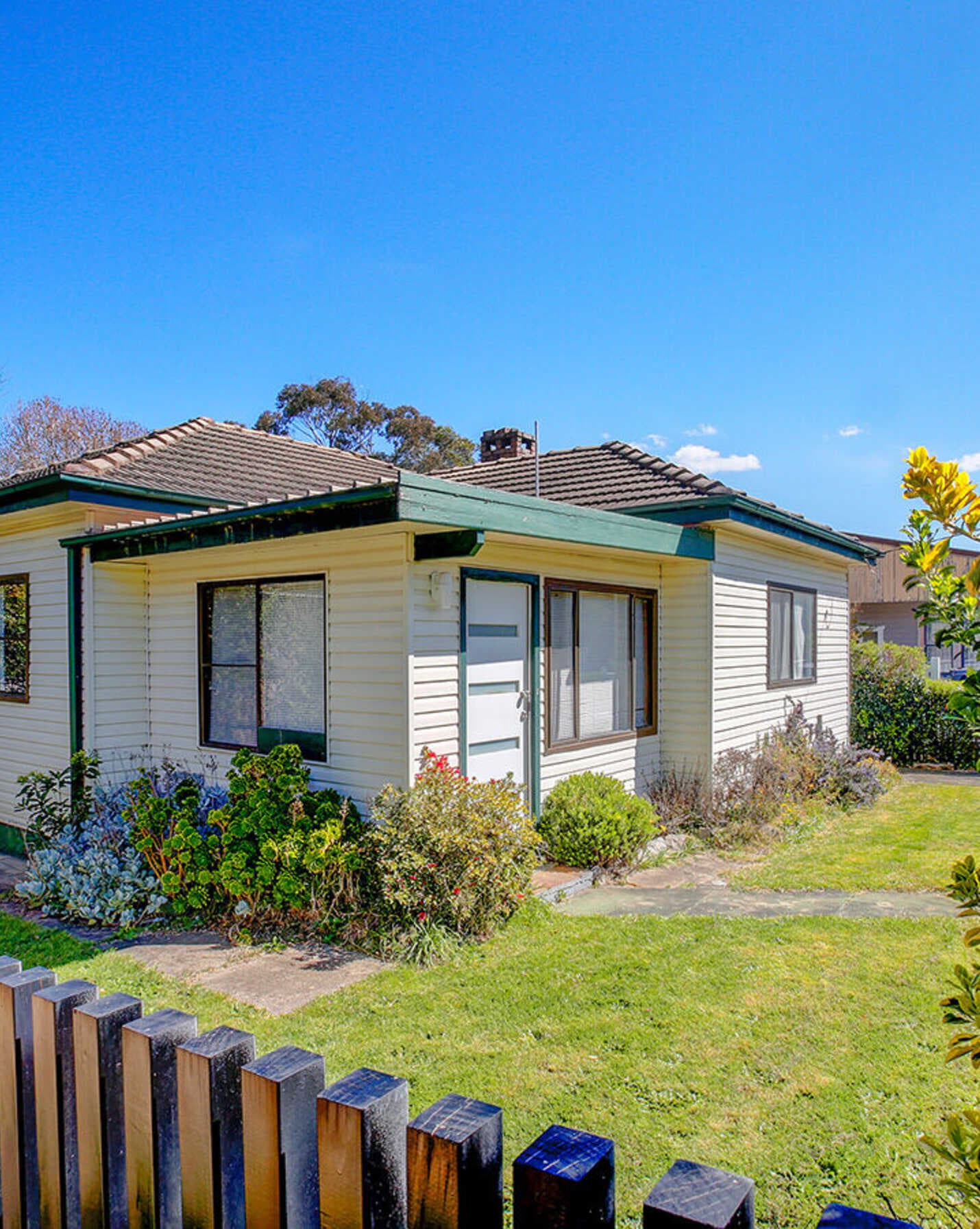 10 Old Wingello Road Bundanoon, Bundanoon - Image 1