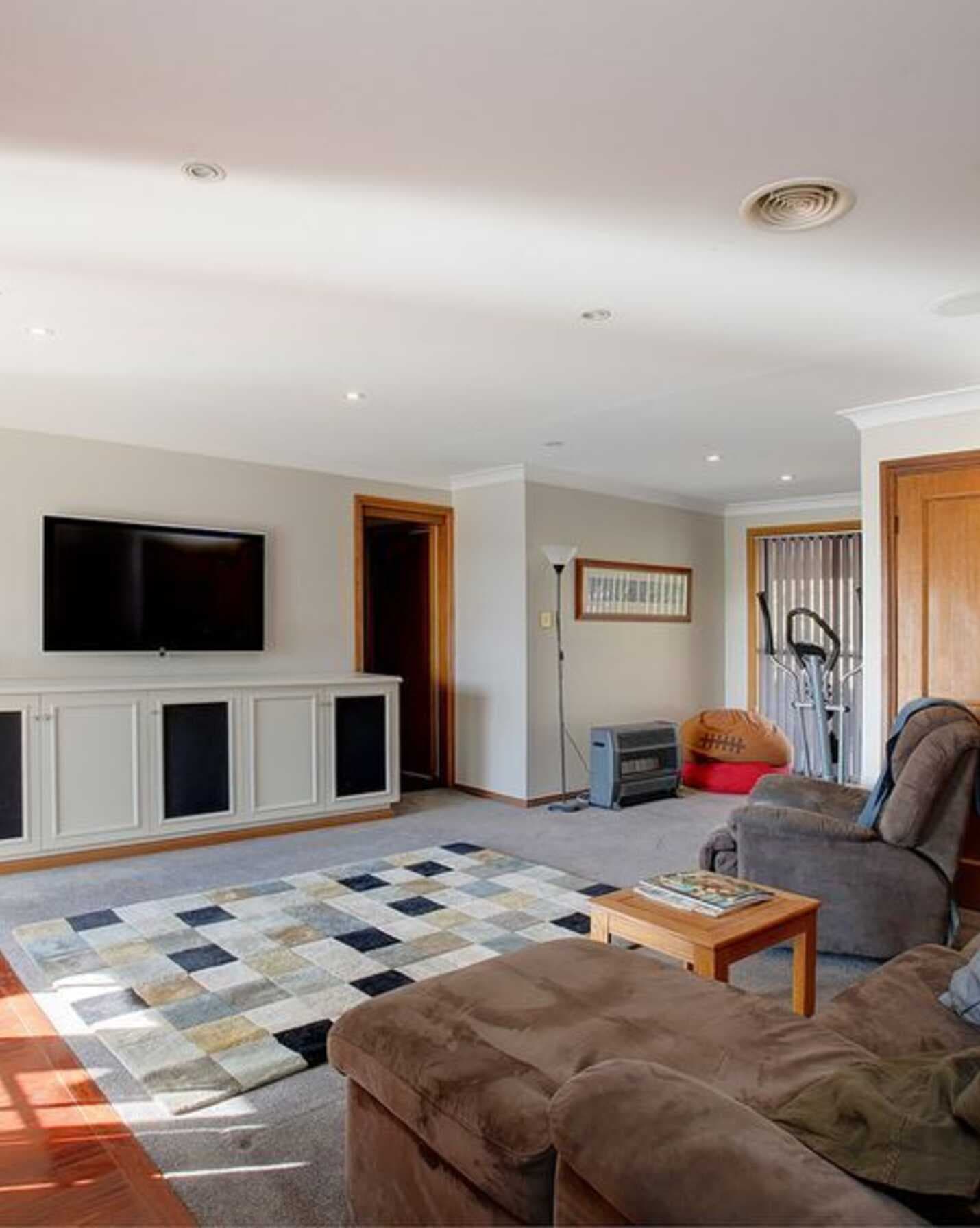 22 Walkers Road Moss Vale, Moss Vale - Thumbnail 8