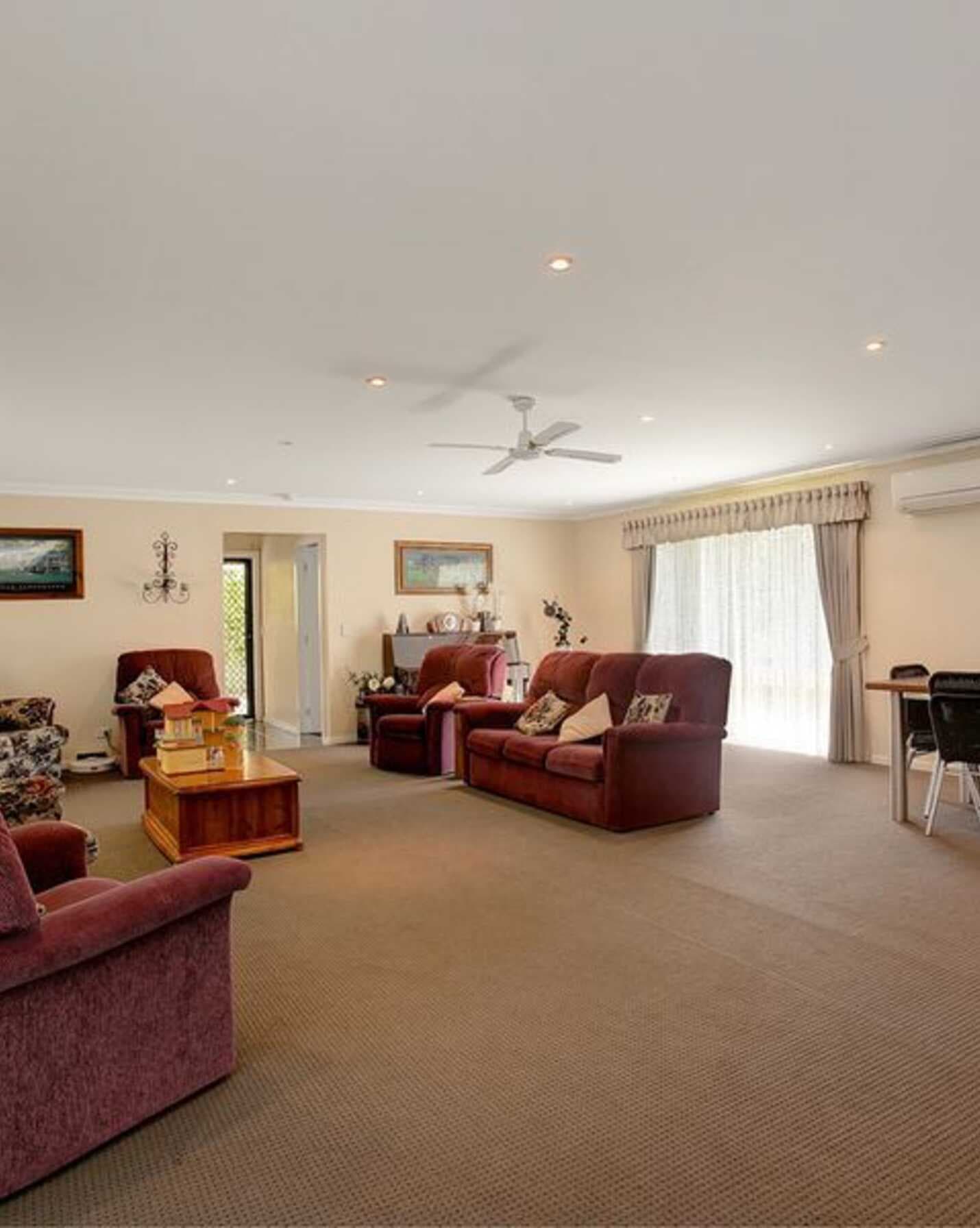 4 Kylie Place Moss Vale, Moss Vale - Thumbnail 4