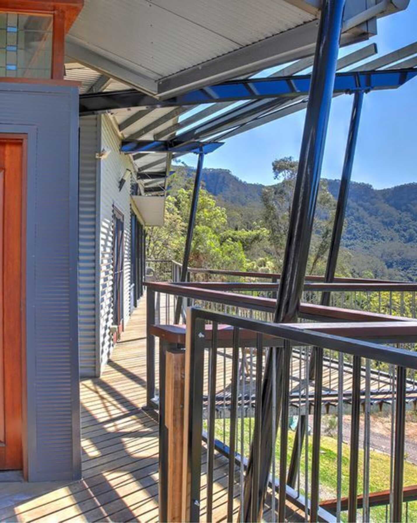 254 Mellows Road Calderwood, Calderwood - Thumbnail 3