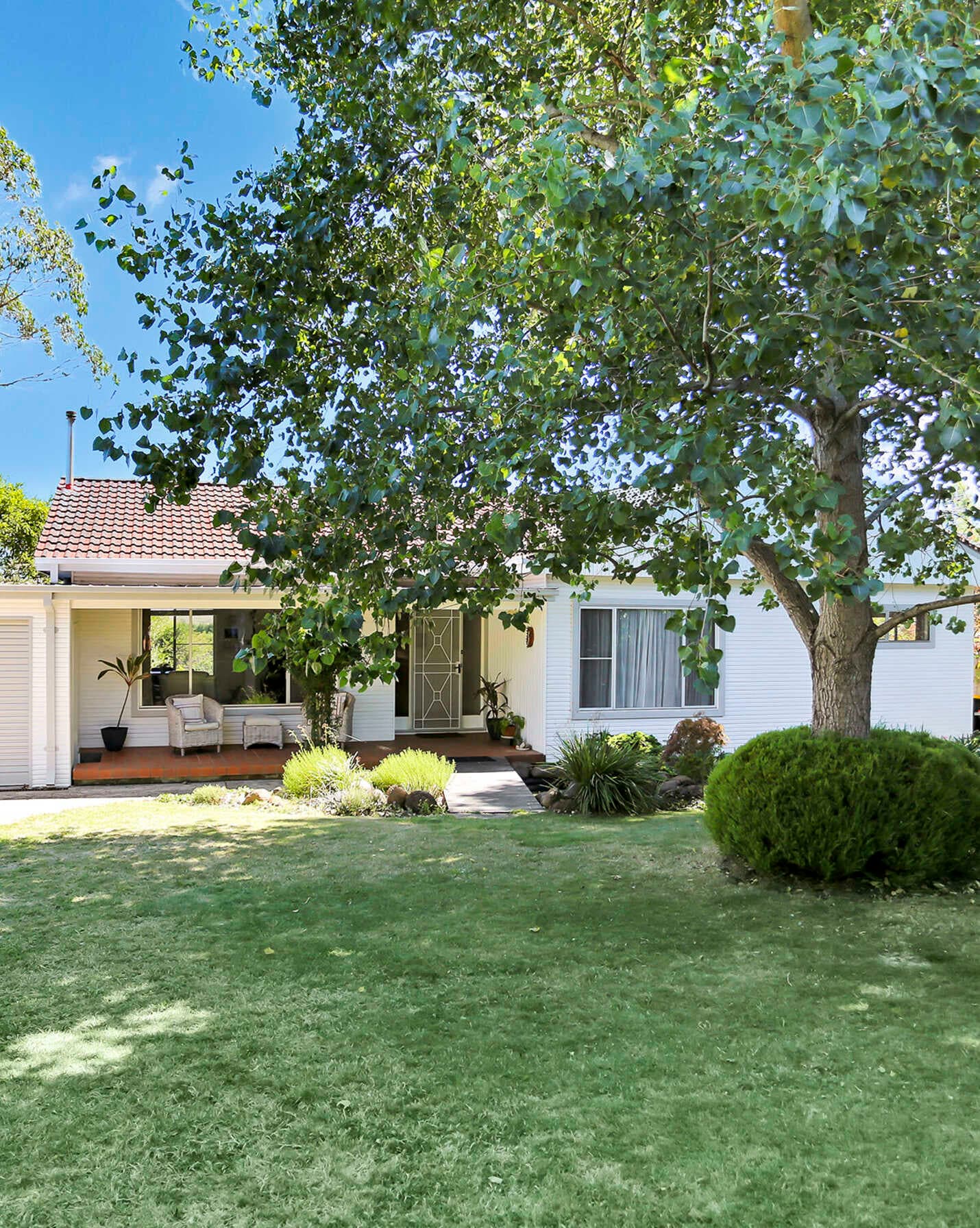 2a Pine Street Moss Vale, Moss Vale - Image 1