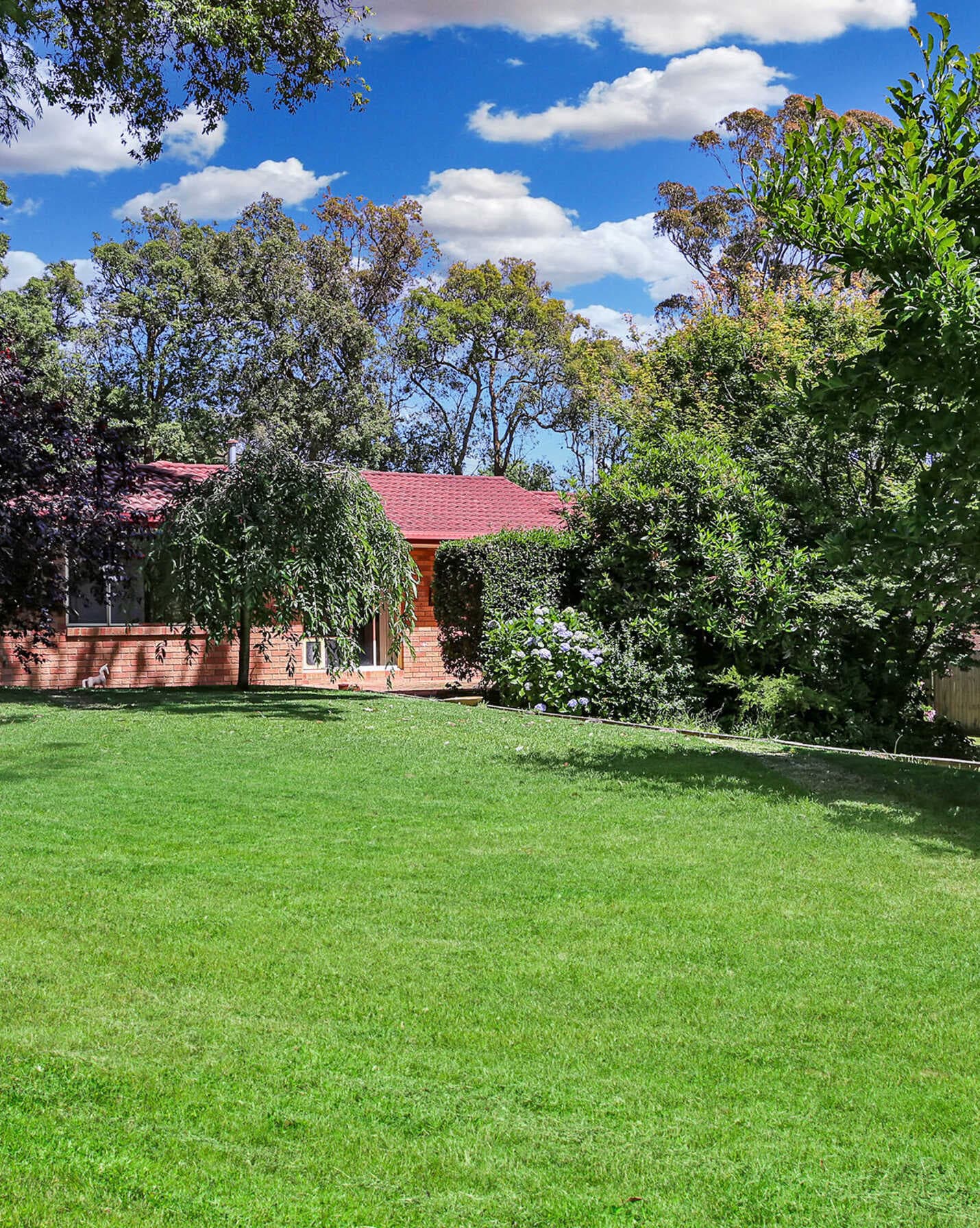35 Ellsmore Road Bundanoon, Bundanoon - Thumbnail 2