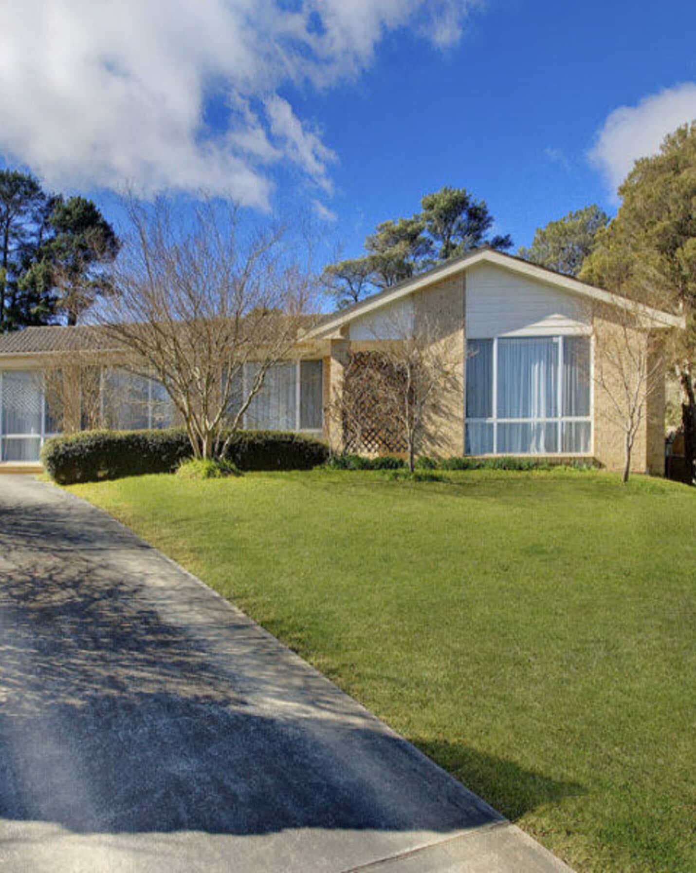 38 Simon Place Moss Vale, Moss Vale - Image 1