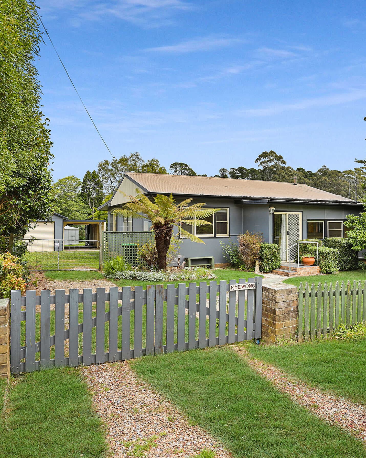 27 William Street Bundanoon, Bundanoon - Image 1
