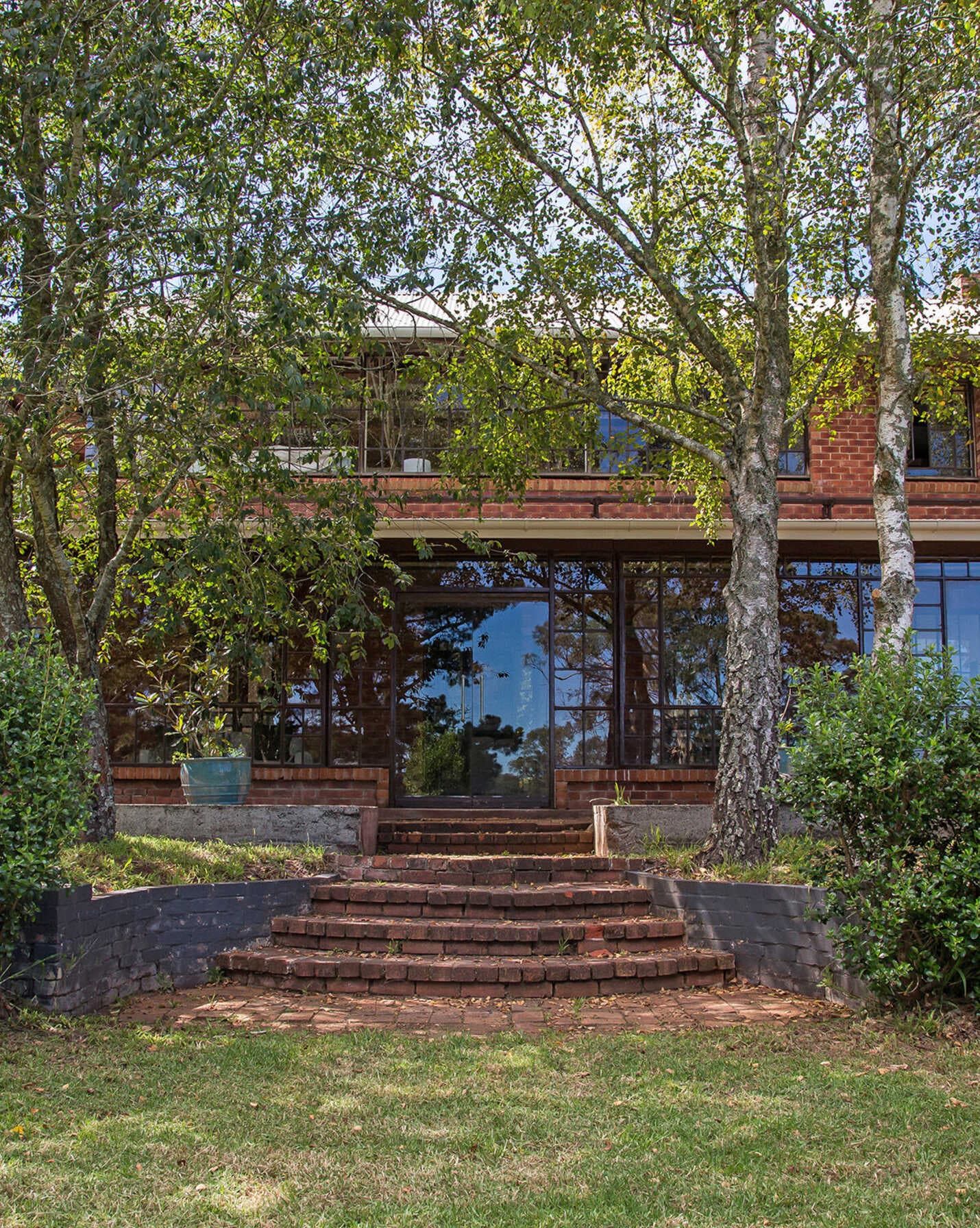 576 Ellsmore Road Exeter, Exeter - Image 1