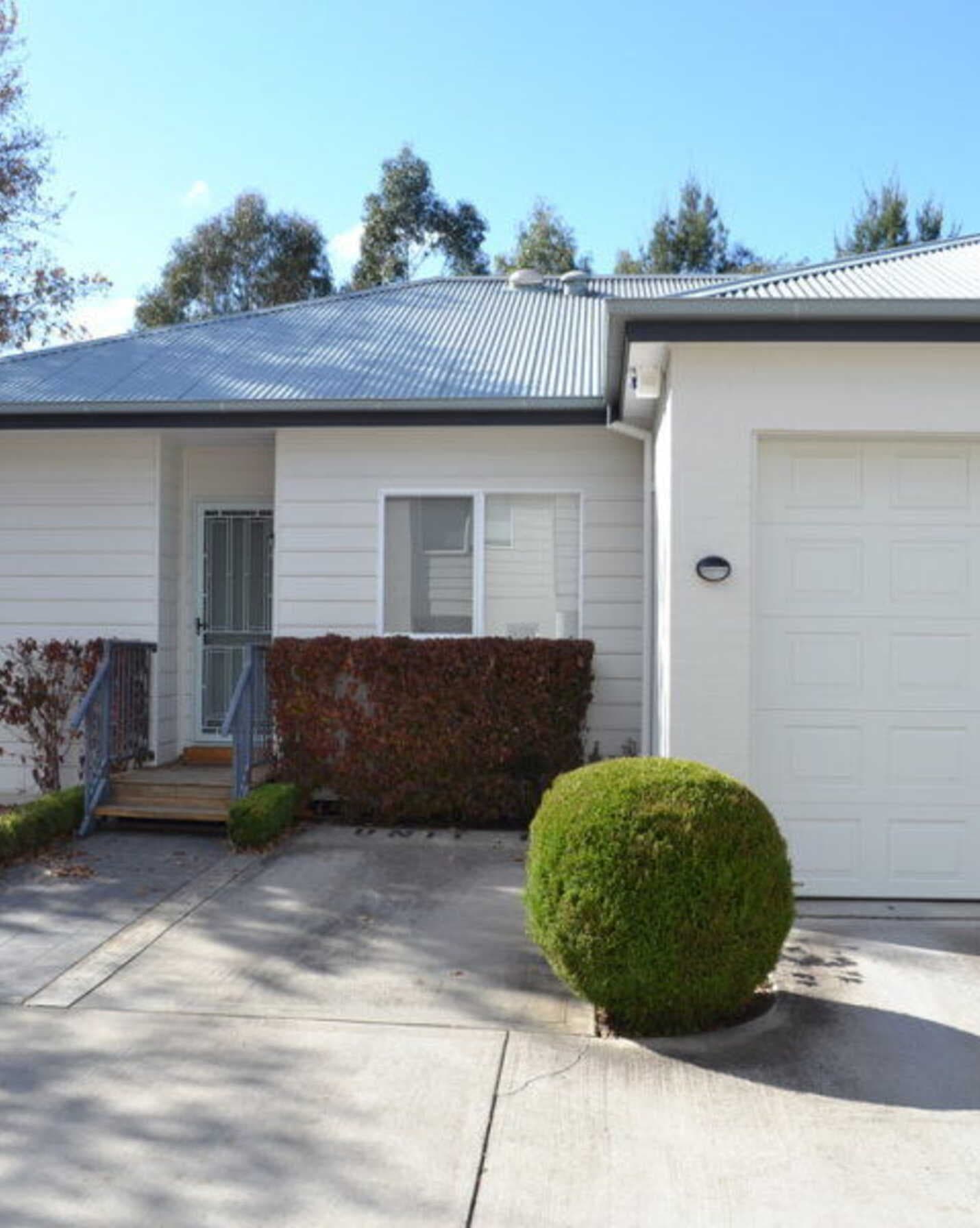 1/12 Mack Street Moss Vale, Moss Vale - Thumbnail 2