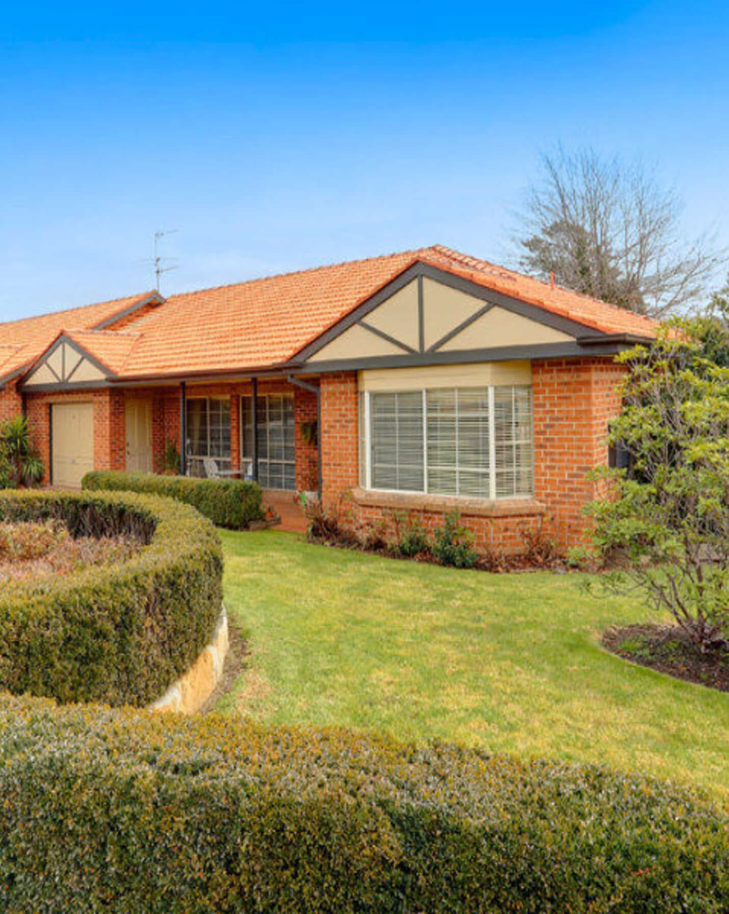 1/10 Holmhale Street Bowral, Bowral - Image 1
