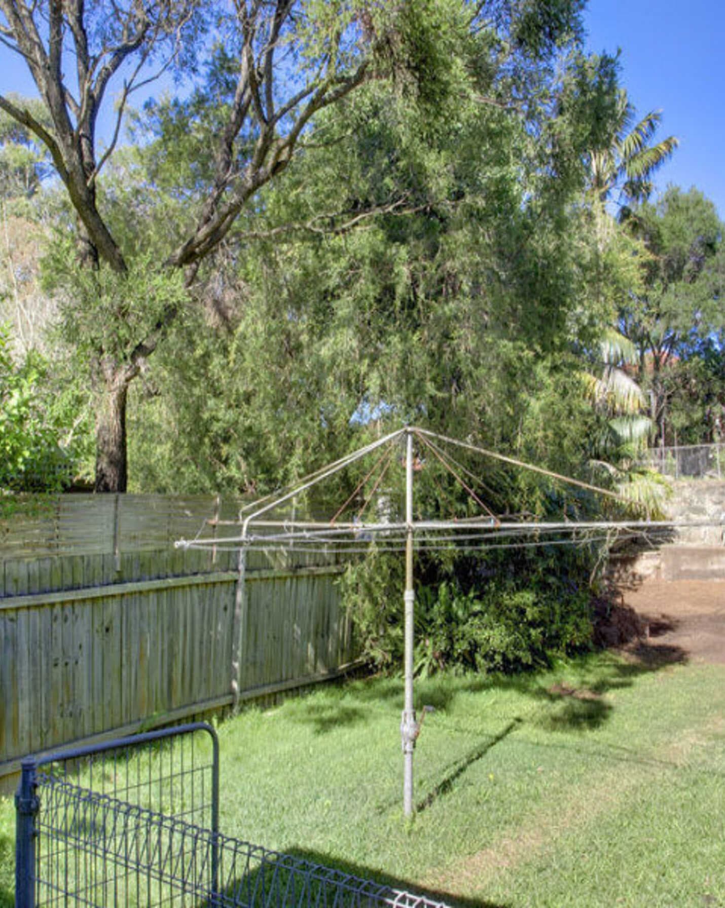 12 Julian Street Willoughby, Willoughby - Thumbnail 2