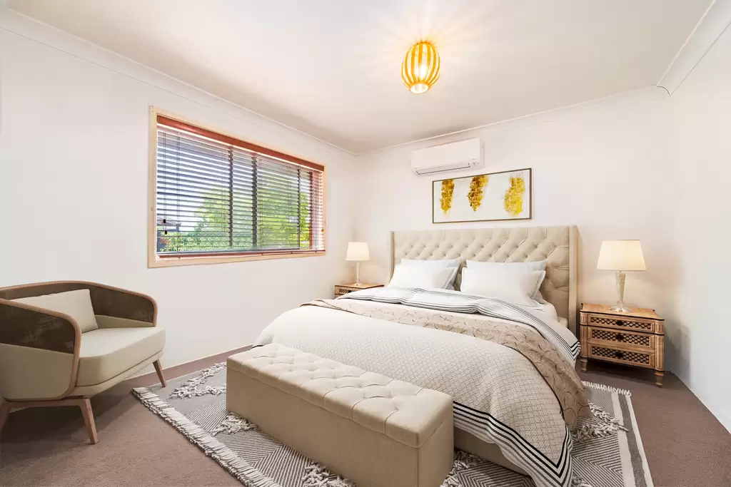 30 Binalong Avenue, Georges Hall, Georges Hall - Thumbnail 5